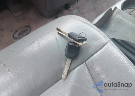 2004 Honda Odyssey Ex-L из США, поврежденный, VIN 5FNRL18924B004968